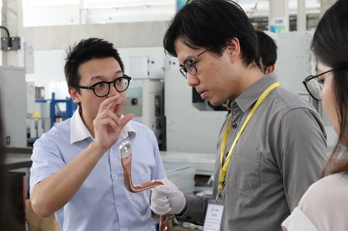 小型化中壓開(kāi)關(guān)柜